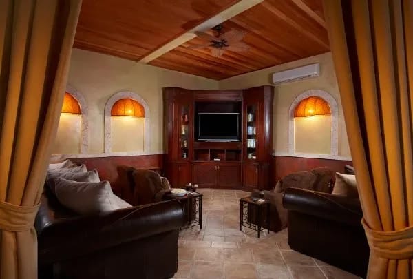 CA-05 — Cabrera Beachfront Rental