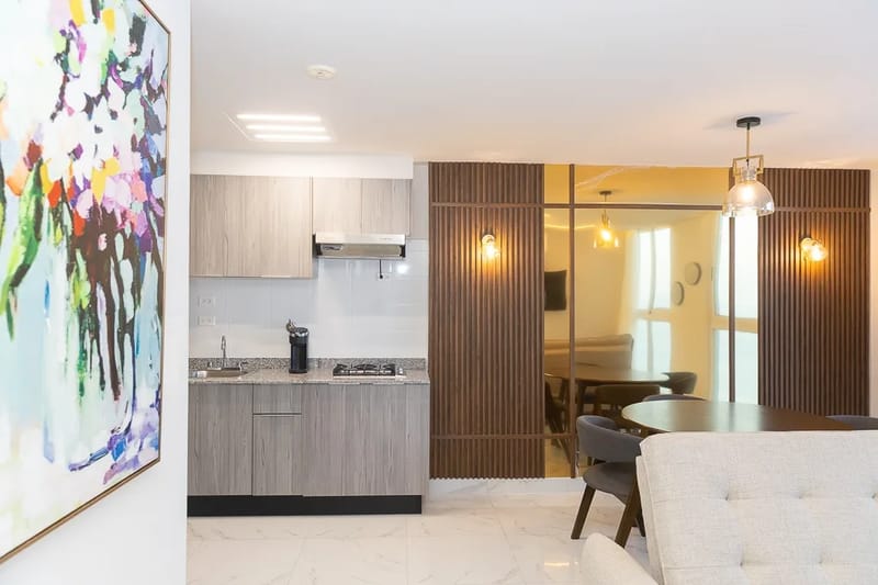 The Iris Condo - Ave. Balboa (Ocean Front)