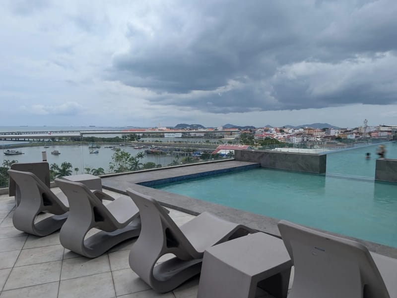 The Iris Condo - Ave. Balboa (Ocean Front)