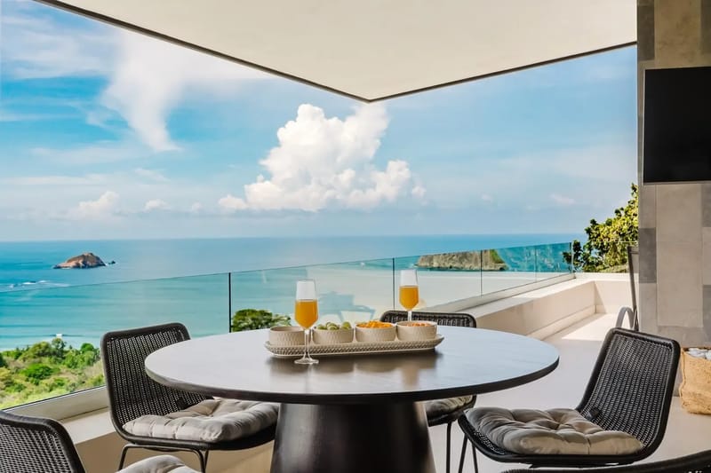 MA-22 — Contemporary Ocean-View Villa