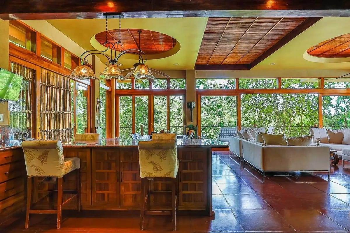 MA-35 — Spacious Home with Large Pool in Tropical Jungle Setting