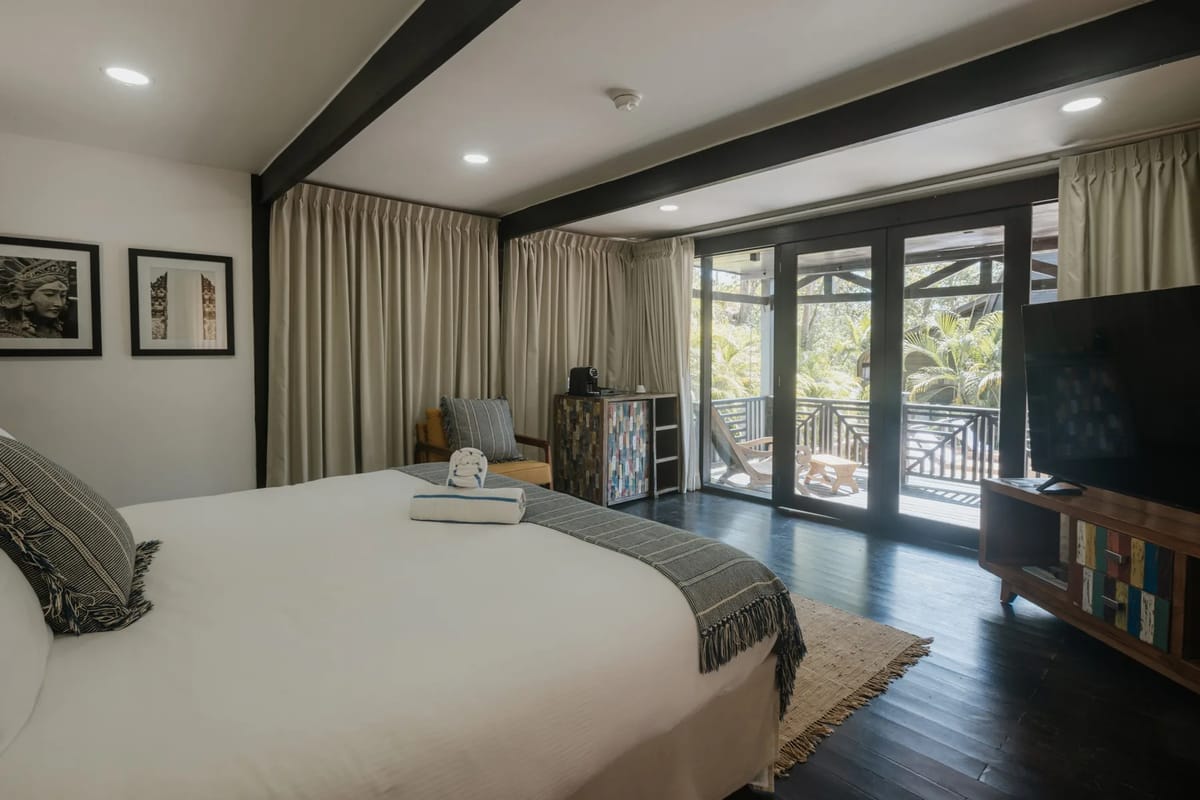 AIR - Lower Flat by 4 Elements - Contadora Island