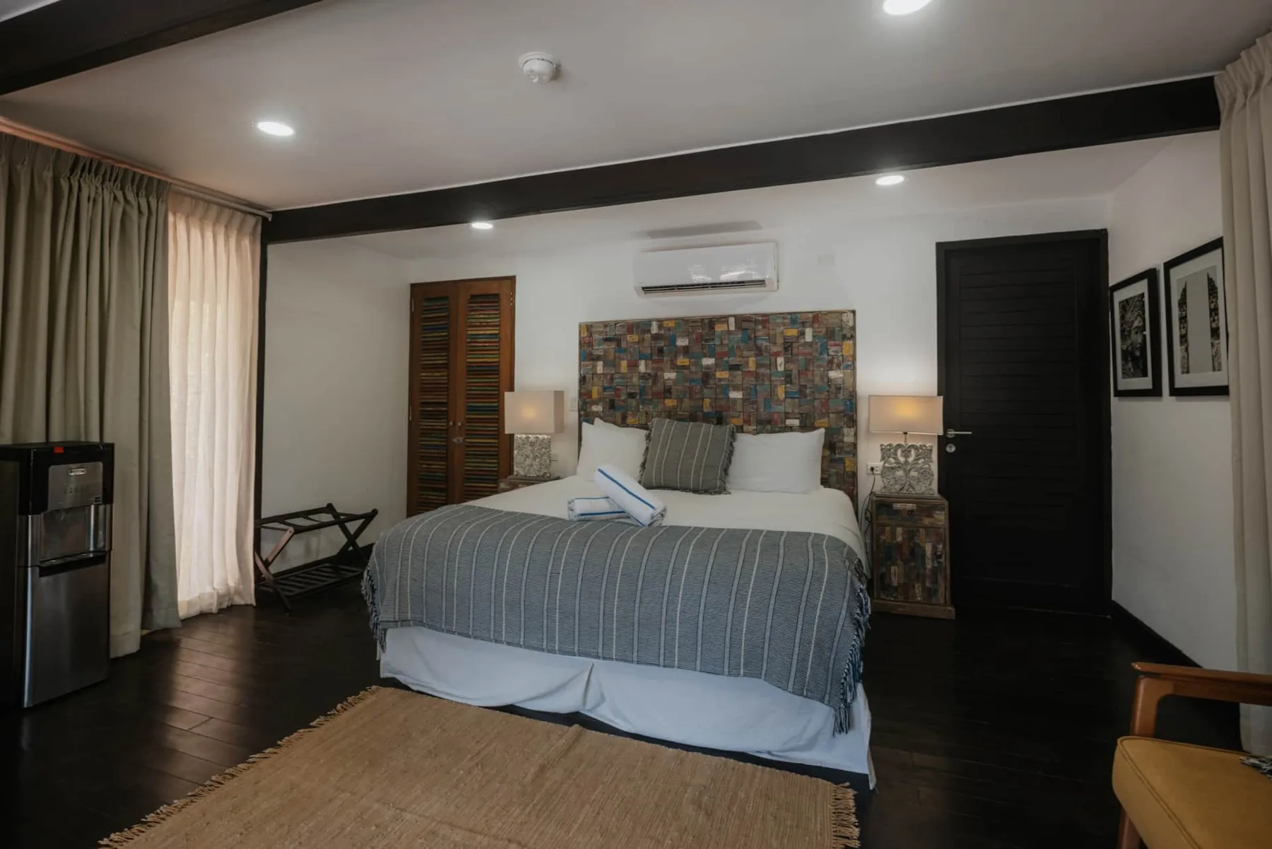 AIR - Lower Flat by 4 Elements - Contadora Island