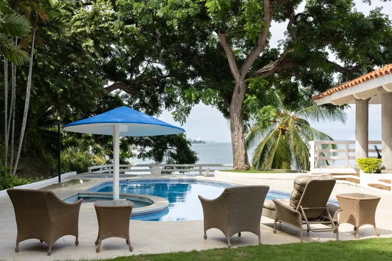 Vista Bella Villa - Private Beach @Punta Barco