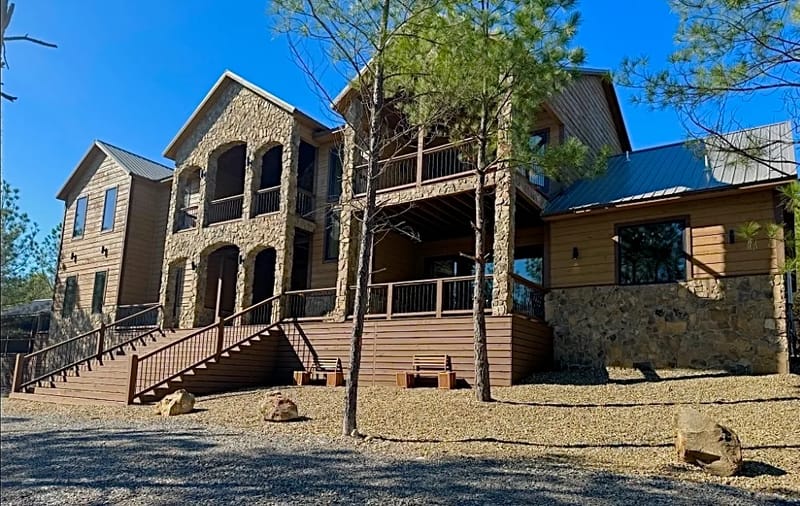 Fachada de Boulder Ridge Lodge