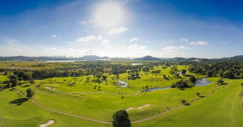 The Tucan Golf by AcoModo @Cocolí