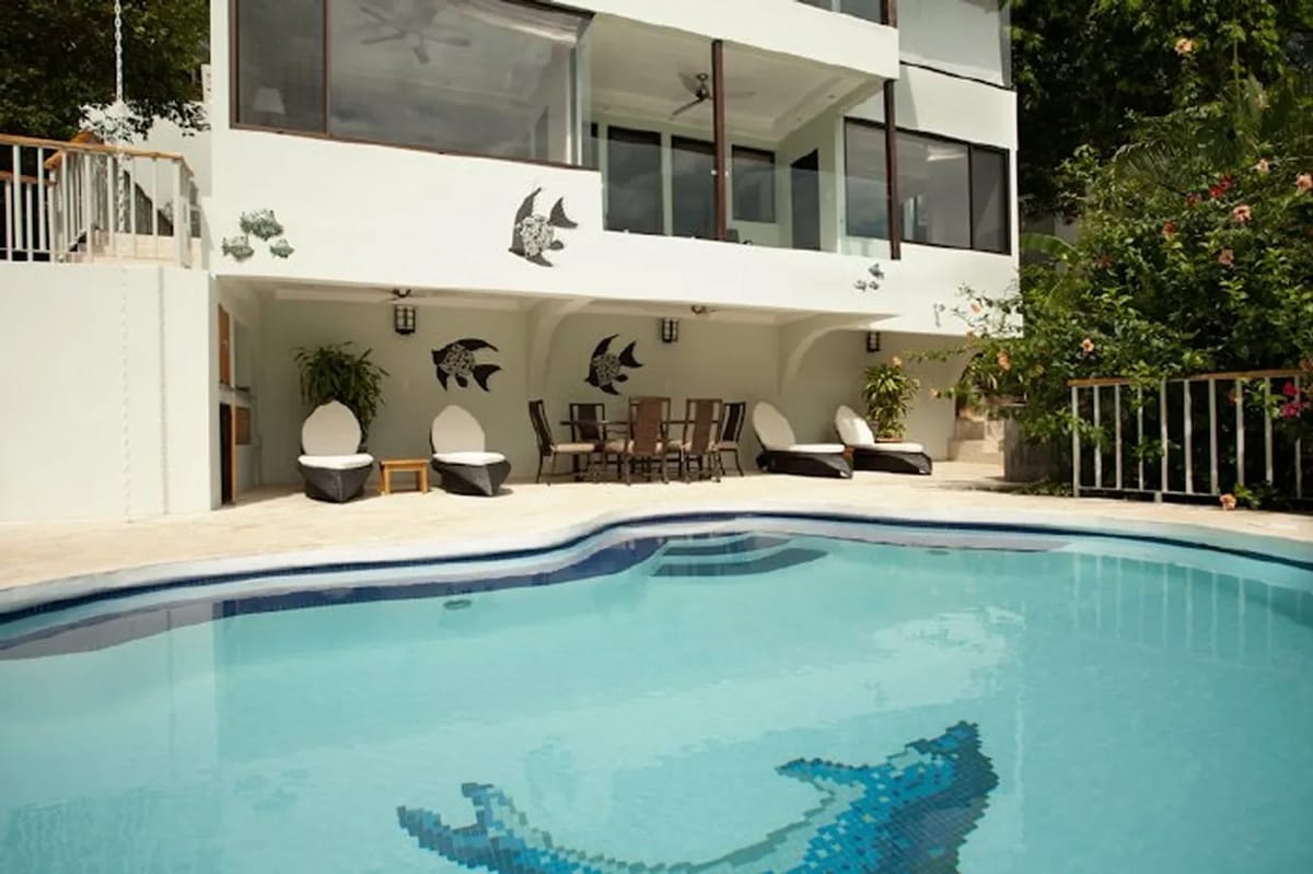 FL-13 — Flamingo Ocean View Vacation Villa with Pool
