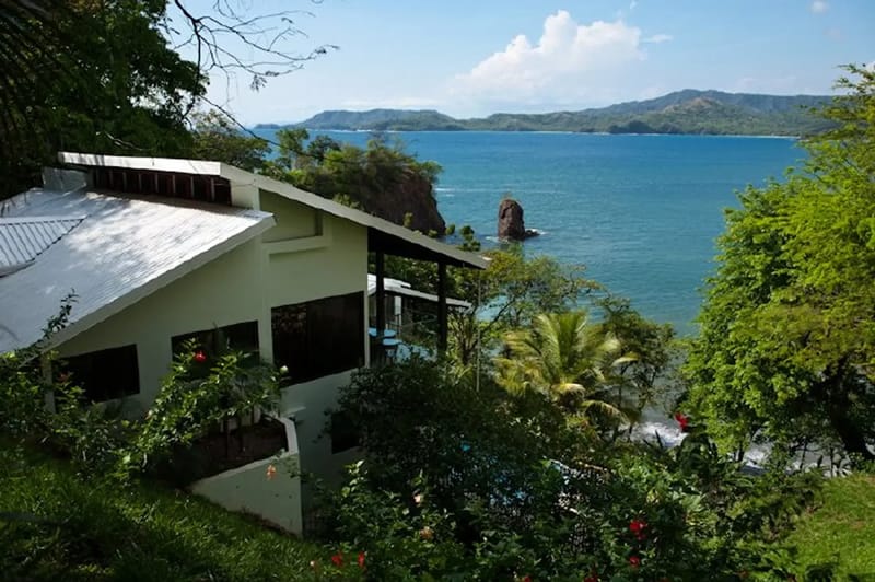 FL-13 — Flamingo Ocean View Vacation Villa with Pool