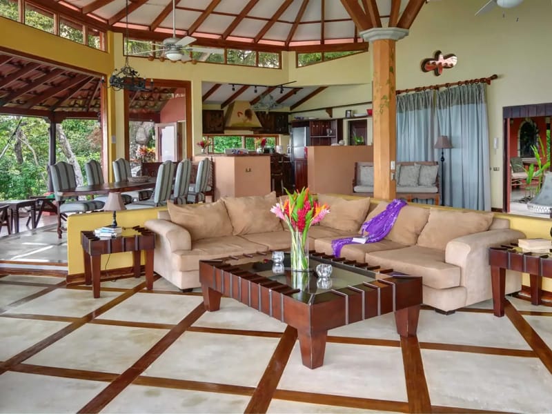 DO-01 — Oceanfront Villa in Dominical