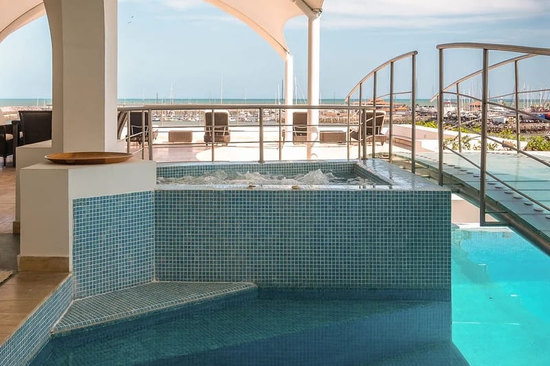 The Marina Mansion by AcoModo @ Vista Mar