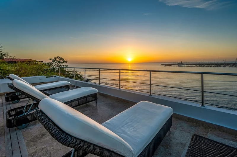 The Marina Mansion by AcoModo @ Vista Mar