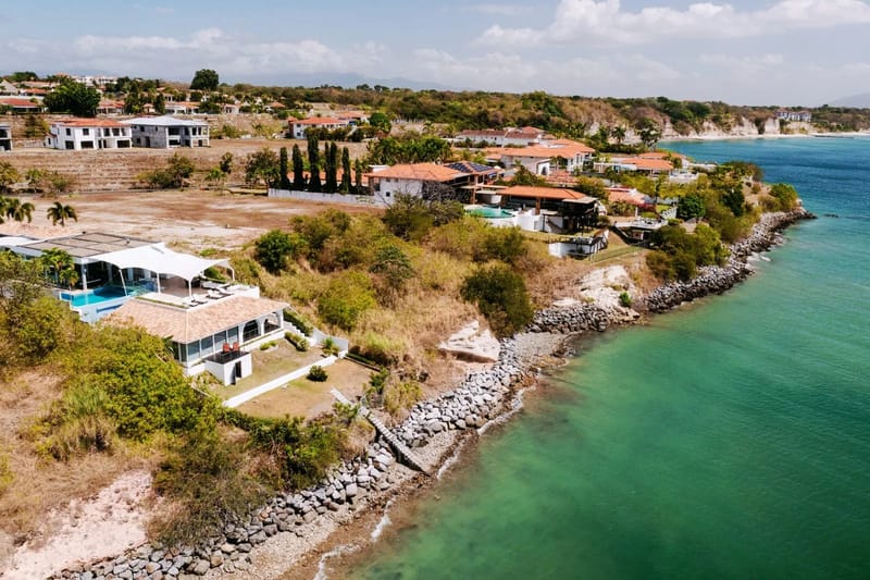 The Marina Mansion by AcoModo @ Vista Mar