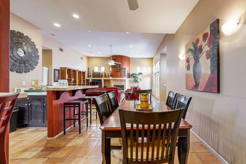 Avenida Montezuma Escape — property gallery