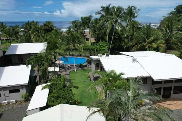 Serenity Point — full estate · 1