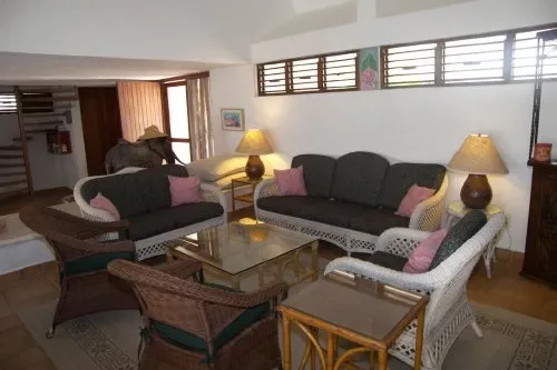AK-08 — Yal Ku Lagoon Coastal Home