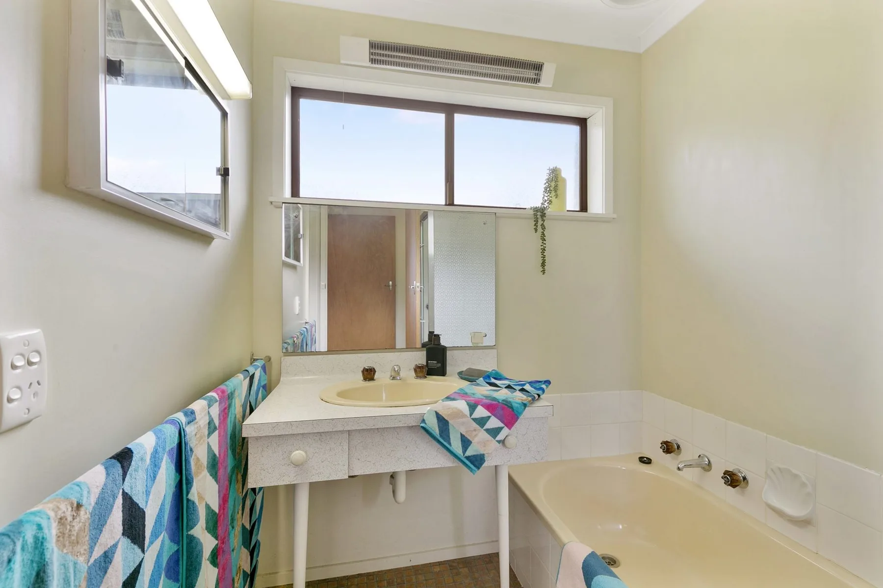 Baño con bañera