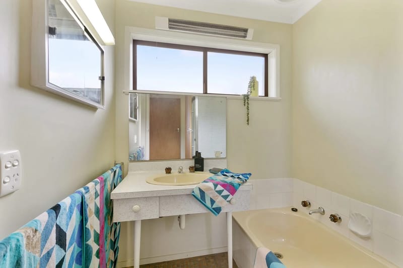 Bathroom with bathtub