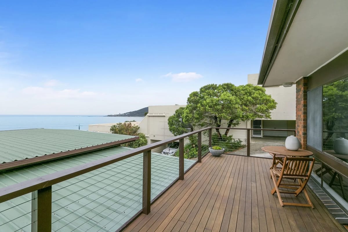 Balcony with sea view