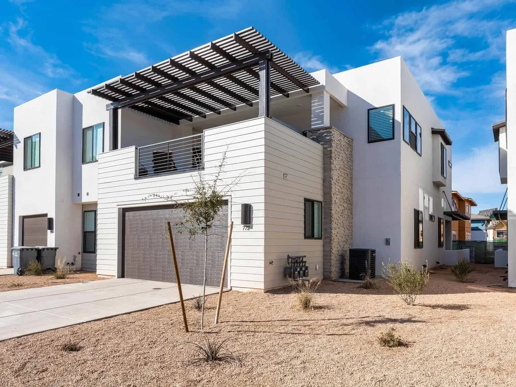 Photo from the property listing