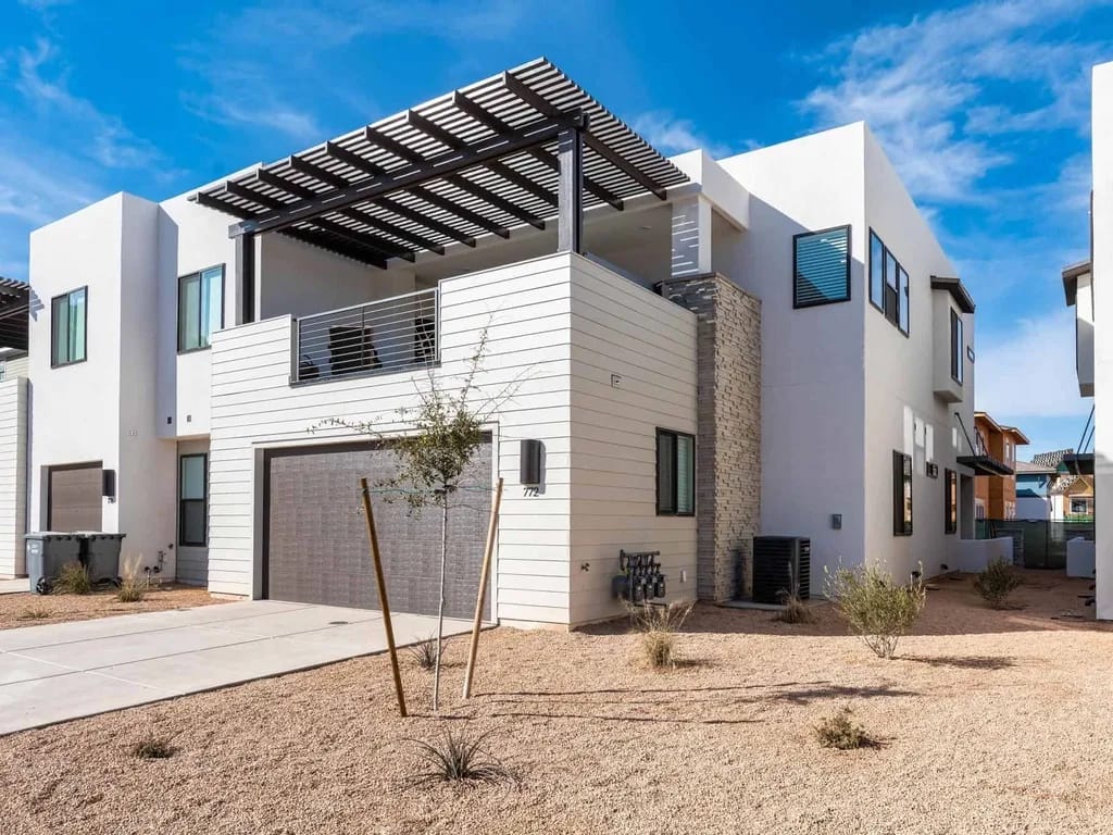 Photo from the property listing
