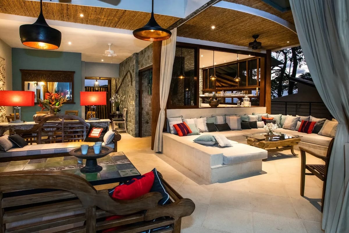 MA-12 — Ocean & Rainforest View Villa