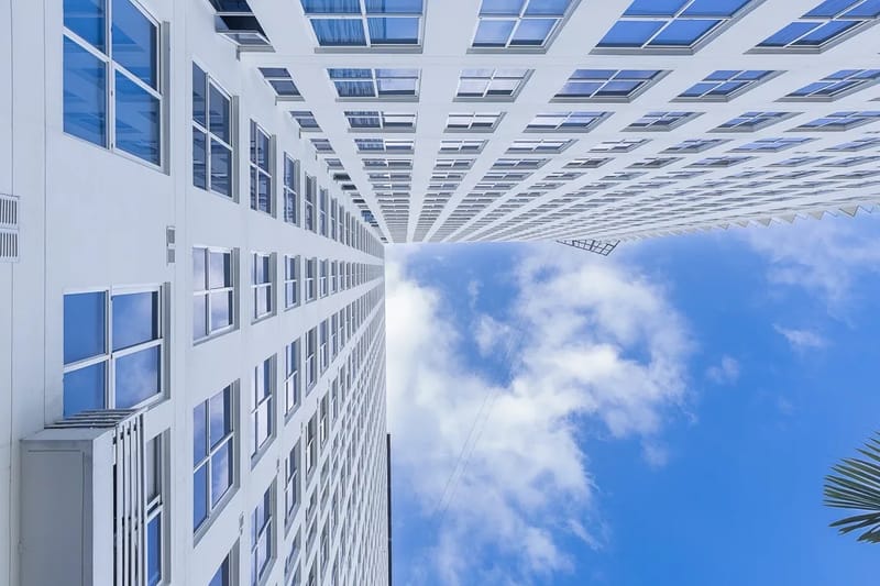 The Radiant Condo - Ave. Balboa (Ocean Front)