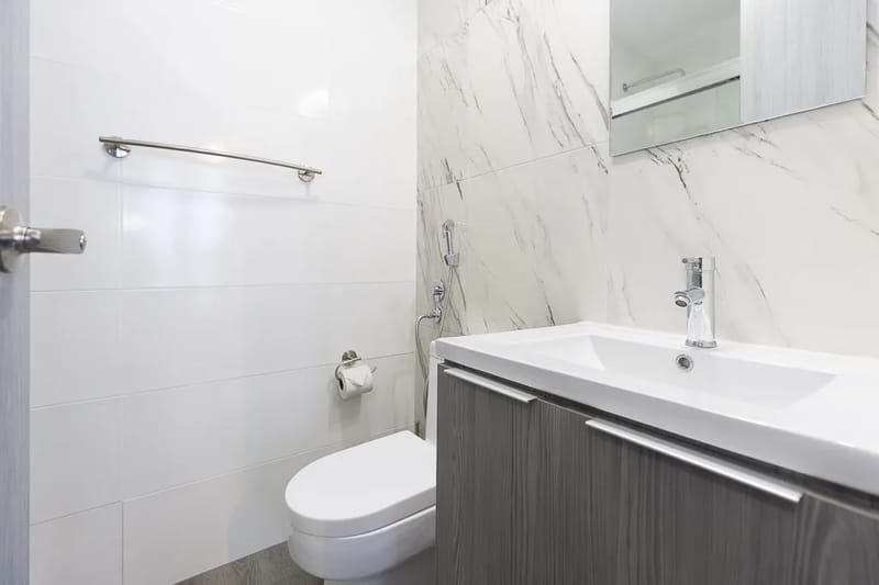 The Radiant Condo - Ave. Balboa (Ocean Front)
