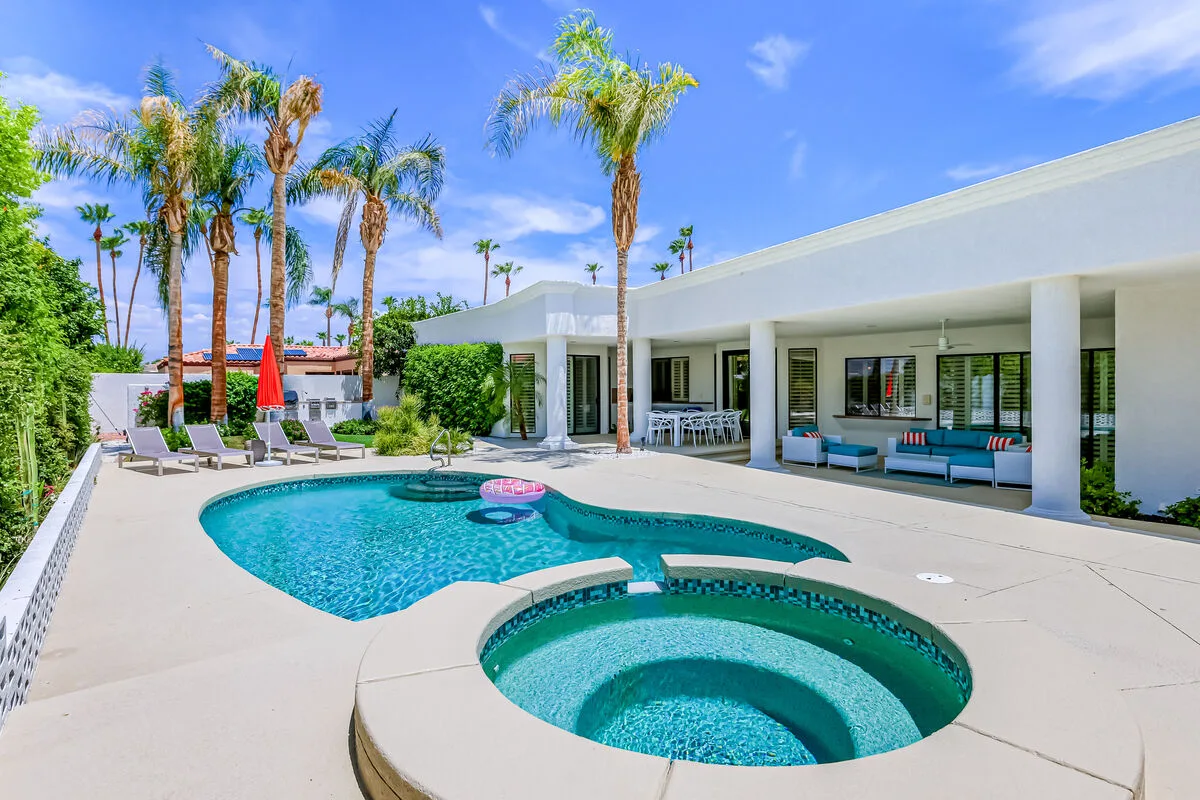 Photo from the property listing