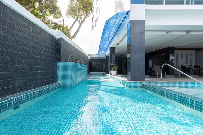 The Farallon Beach Condo by AcoModo