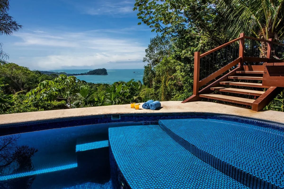 MA-02 — Hilltop Villa in Manuel Antonio