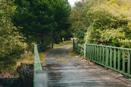 Barnesmore Cottage with views (Dog Friendly)