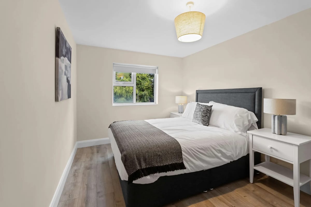 Central 6 bed town house in Donegal Town