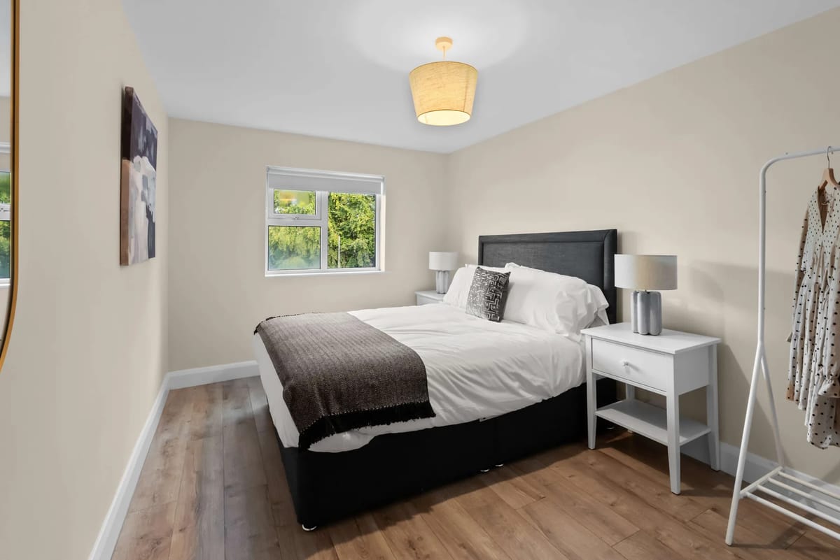Central 6 bed town house in Donegal Town