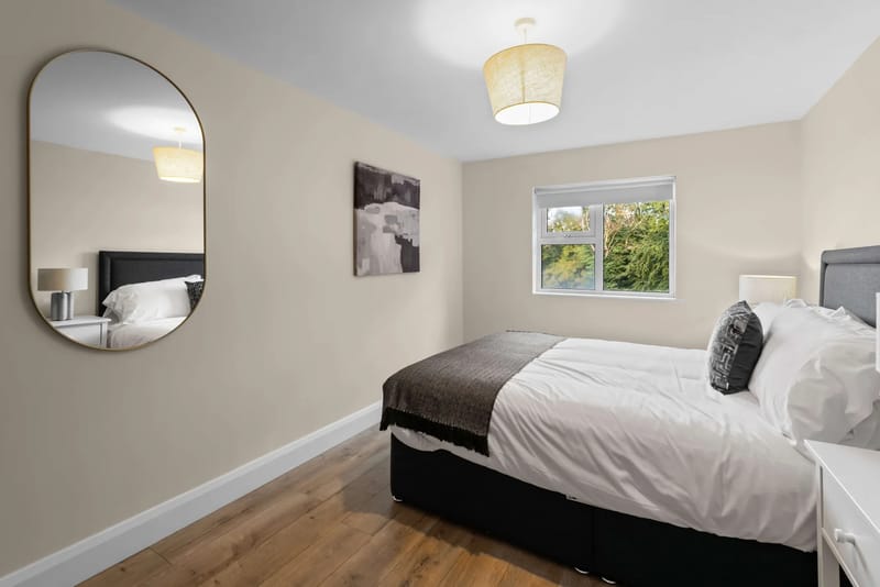 Central 6 bed town house in Donegal Town