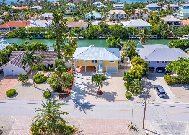 Key Colony 4BR, Pool, 40' Dock