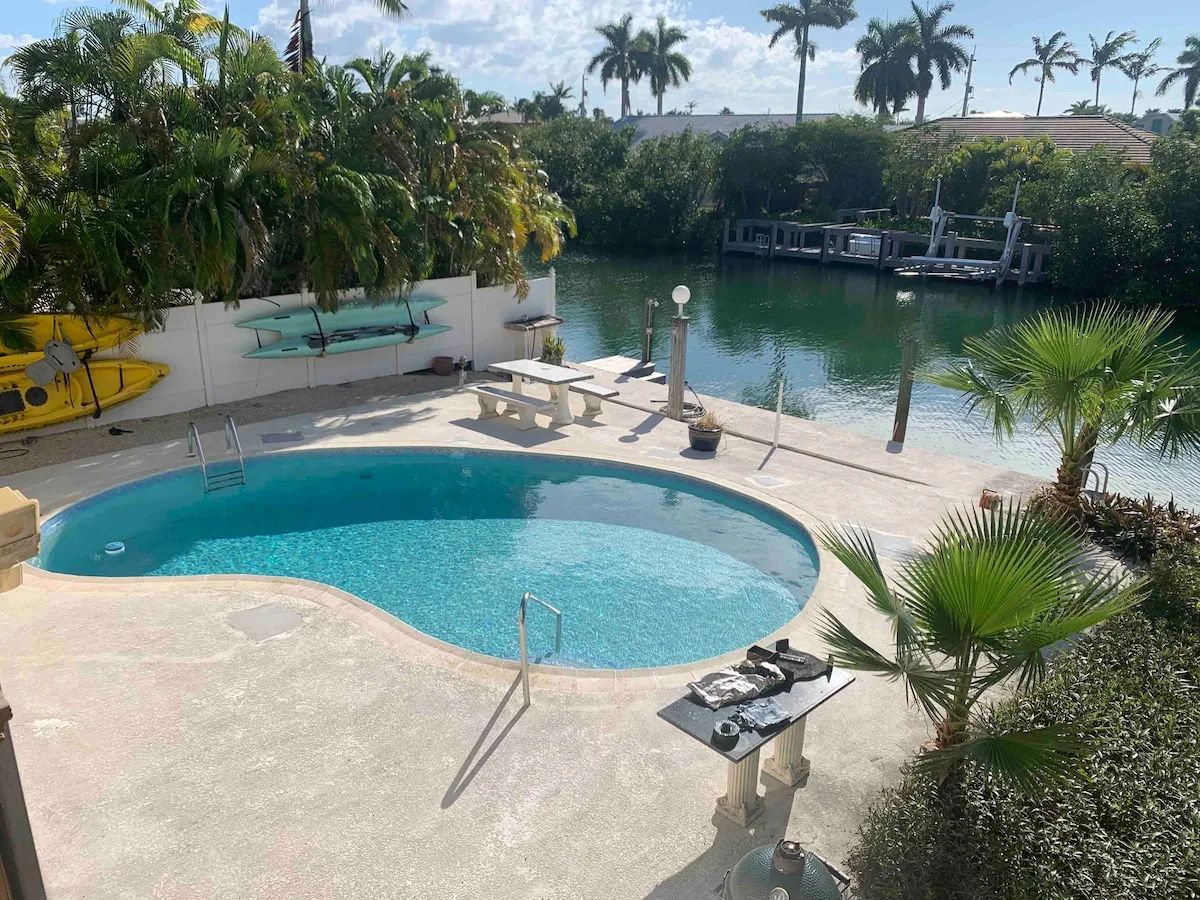 Key Colony 4BR, Pool, 40' Dock