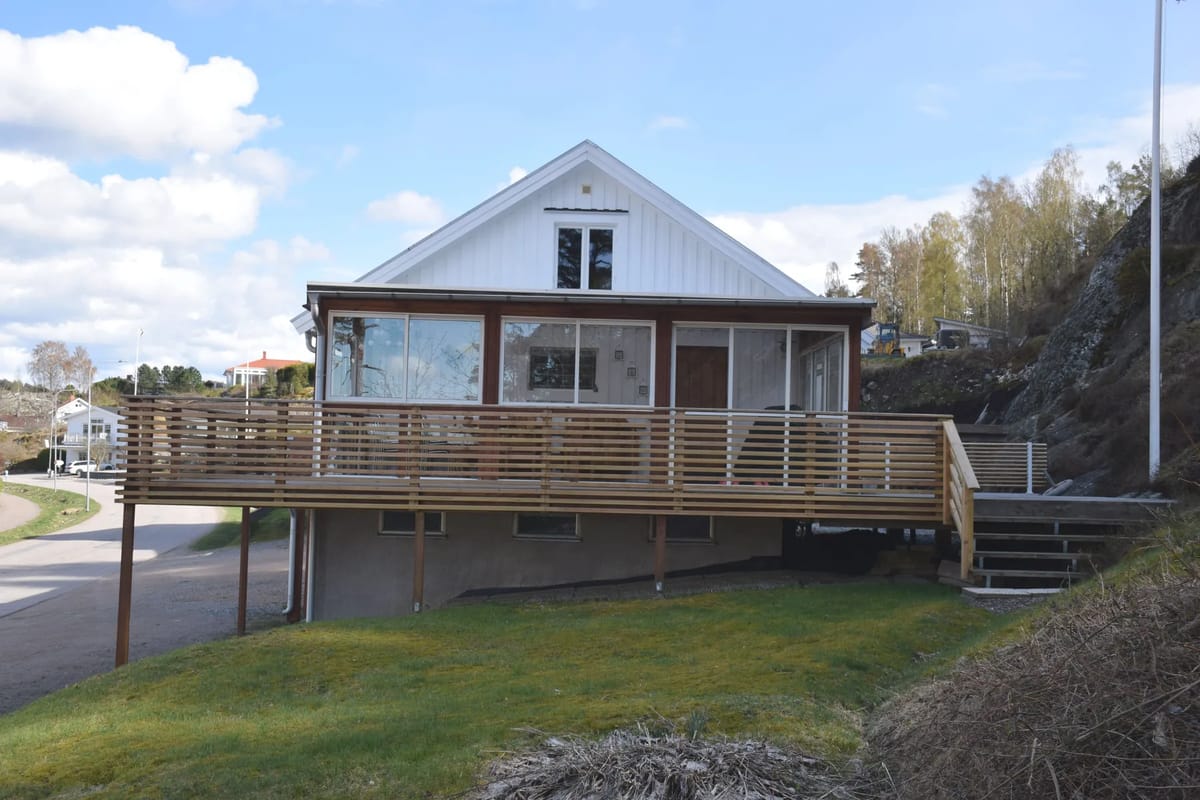Casa en Henån - Alójate en una zona céntrica y cerca del mar en Henån | SE09155