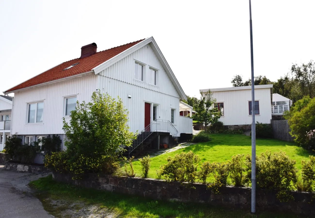 Casa en Skärhamn - Casa espaciosa cerca del mar en Skärhamn | SE09149