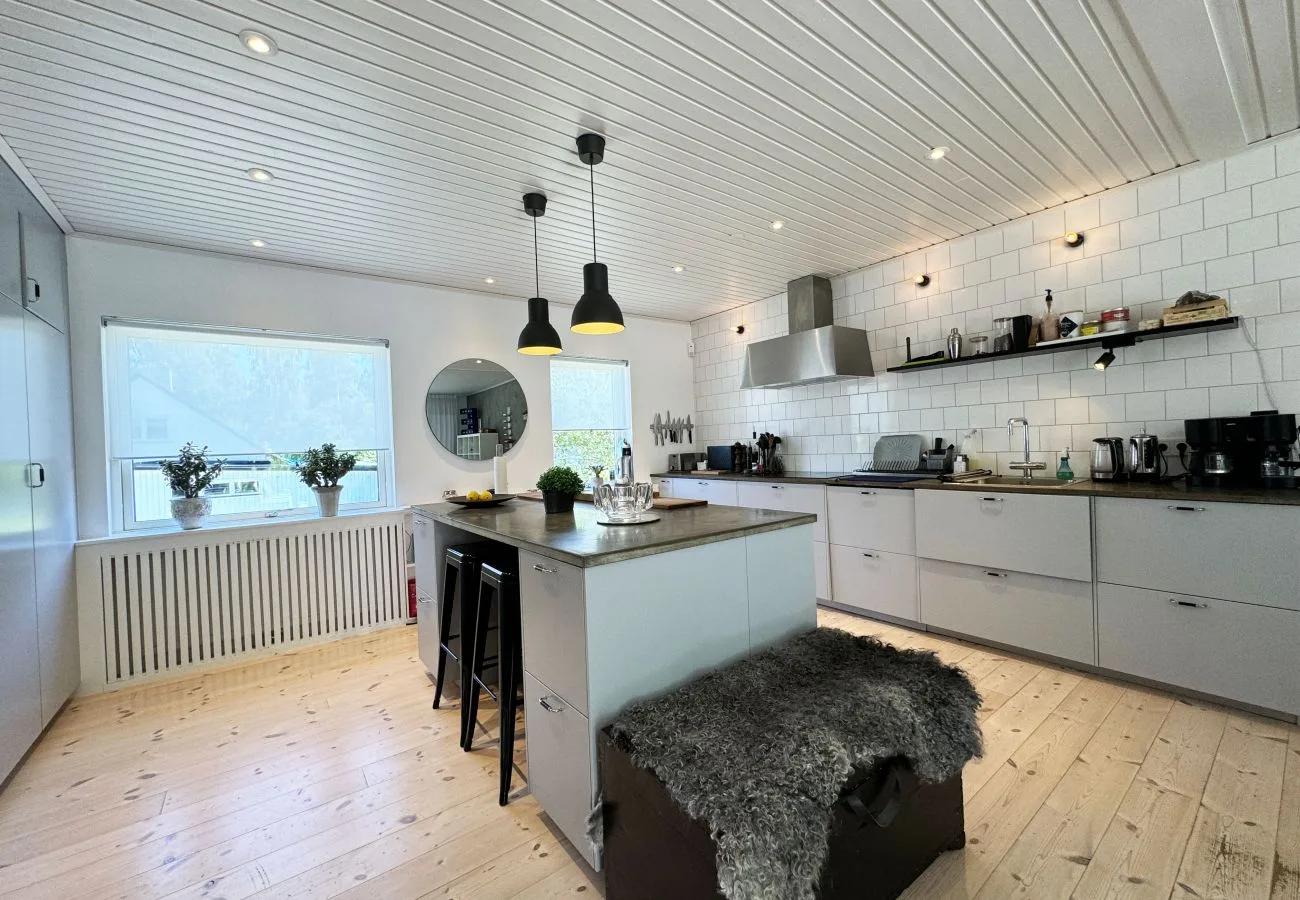 Casa en Karlsborg - Bonita villa de buen nivel en Karlsborg | SE08057