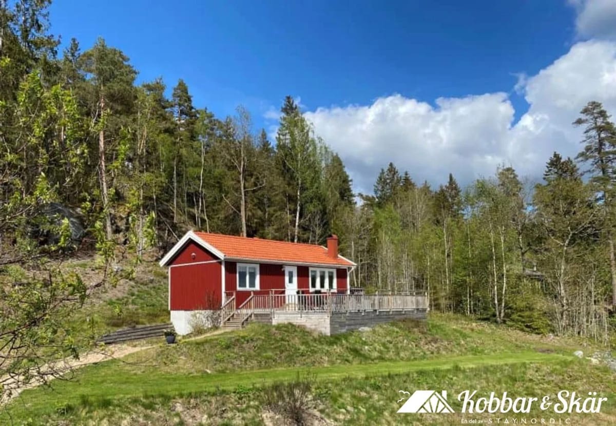 House in Henån - Fresh cottage with lake view and rowing boat | SE09156
