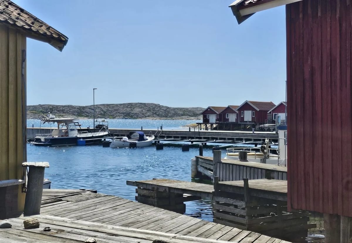 Casa en Hälleviksstrand - Casa en la costa oeste a 50 m del puerto de Edshultshall | SE09108