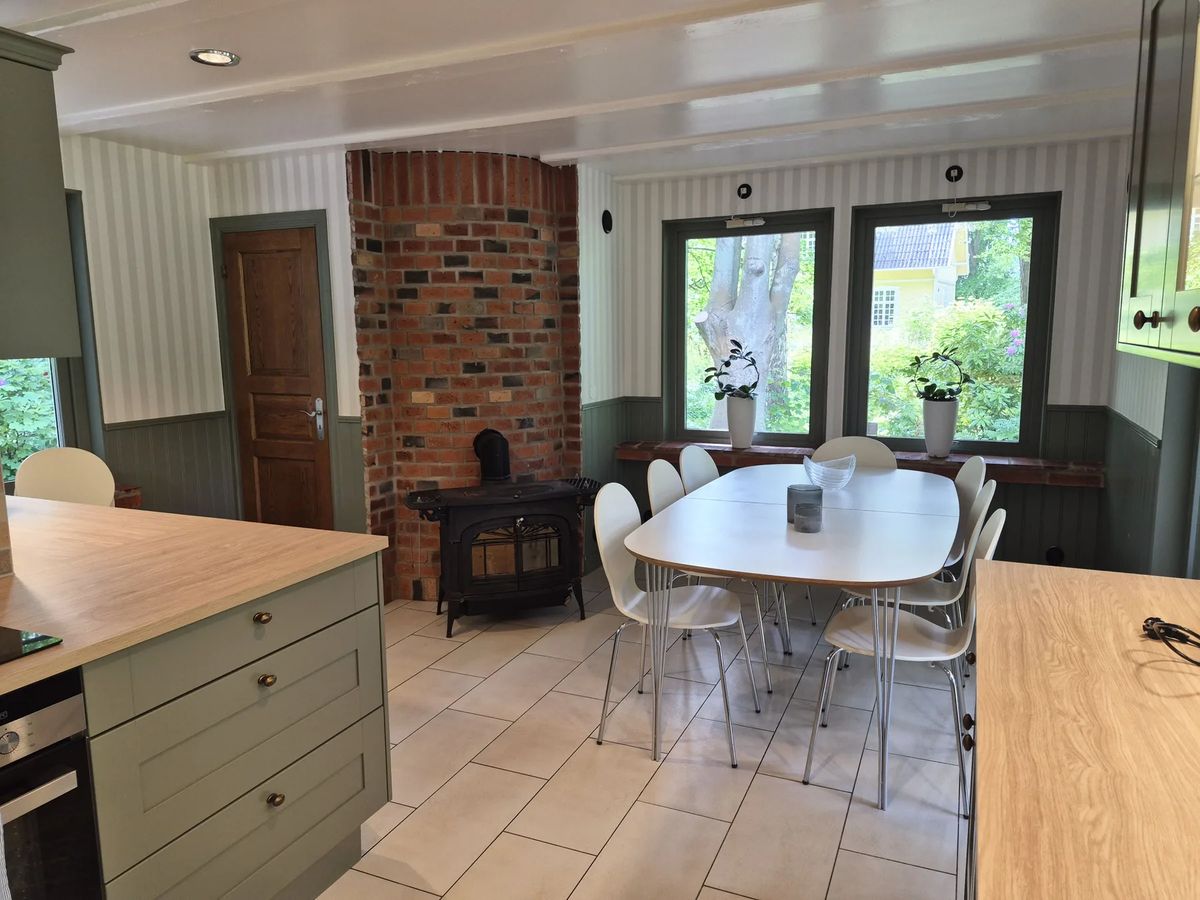Exclusive holiday home in Sandskogen – 150 meters to sandy beach |SE01084