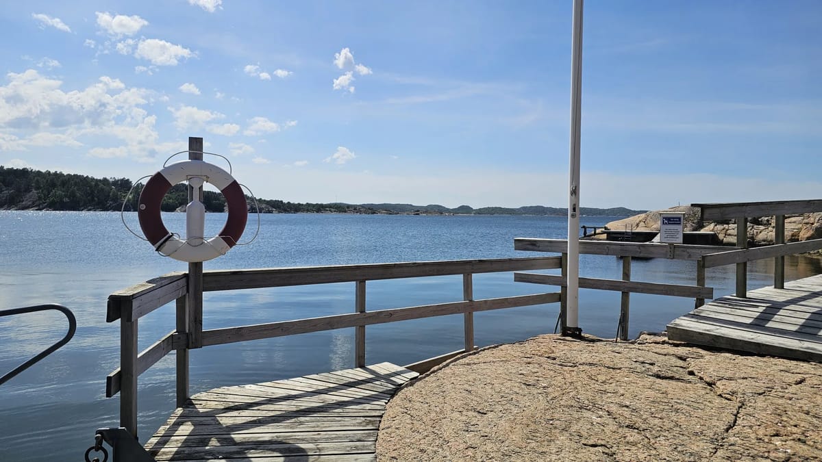 Archipelago House by the Bohuslän Cliffs | SE09181