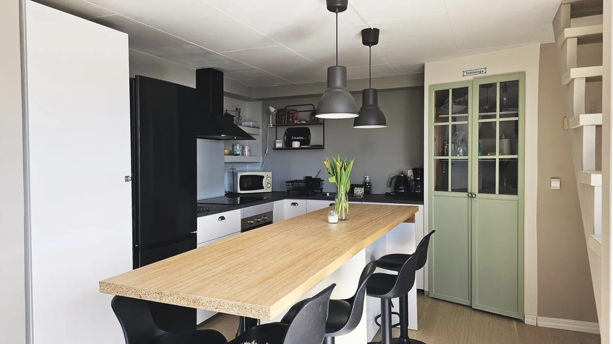 House in Myggenäs - Charming cottage in Myggenäs 20 m from the sea | SE09169