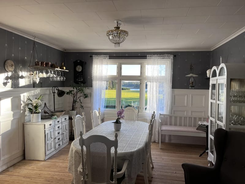 Casa en Svanesund - Villa con piscina y vistas al lago cerca de Svanesund | SE09167