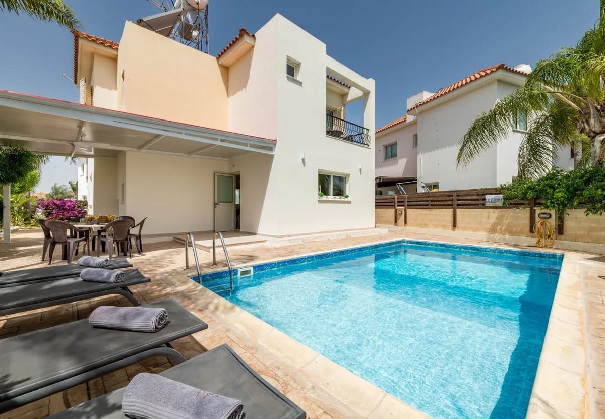 Pernera Blue Villa