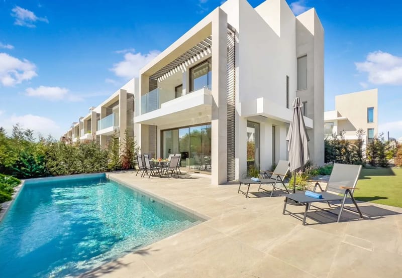 Azure Seaview - Garnet Villa