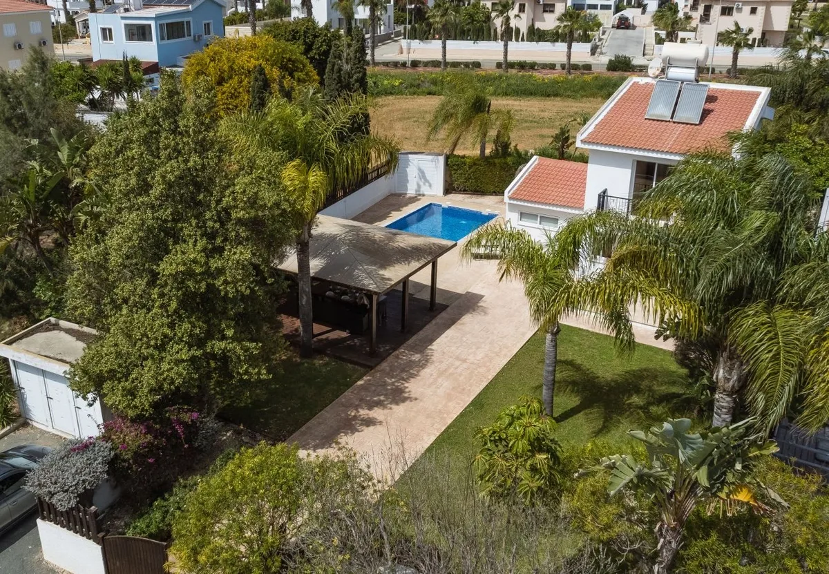 Thekla Oasis Villa - Foto 3