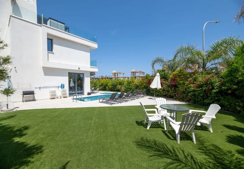 By The Beach - Emerald Seaview Villa - Foto 6