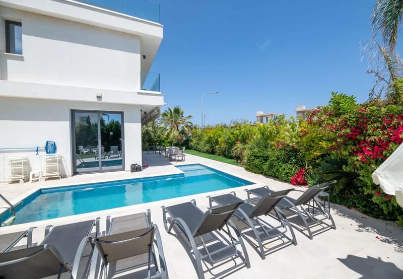 By The Beach - Emerald Seaview Villa - Foto 3
